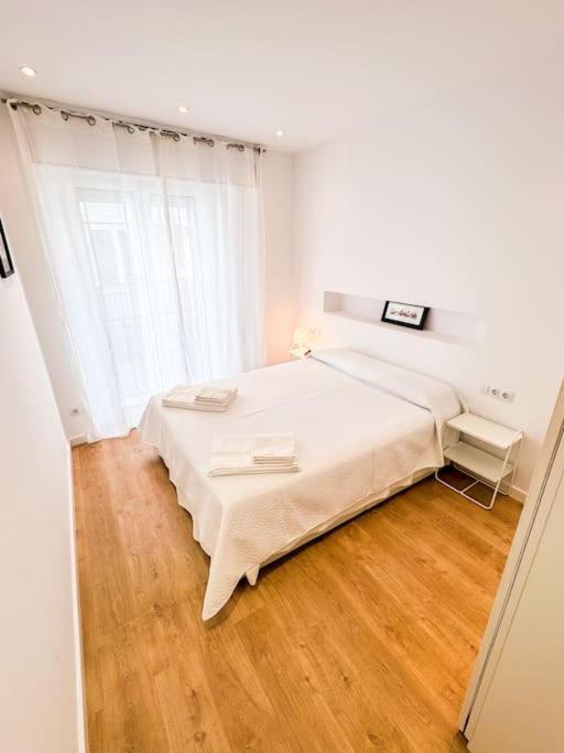 Anna & Thomas - Sitges Center Apt Екстер'єр фото