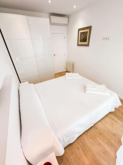 Anna & Thomas - Sitges Center Apt Екстер'єр фото